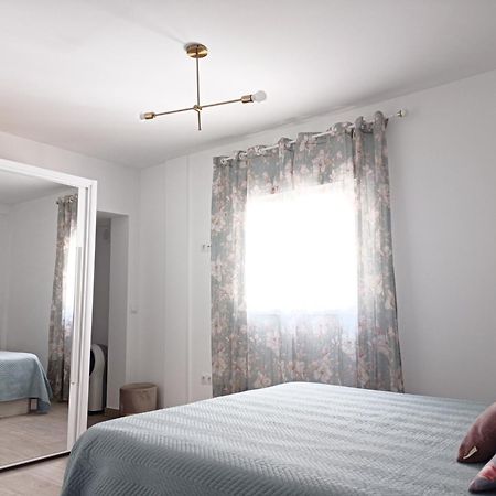 Apartamento Entero Con Solarium En Sabinillas, Con Piscina Y Al Lado Del Puerto De La Duquesa Manilva Luaran gambar