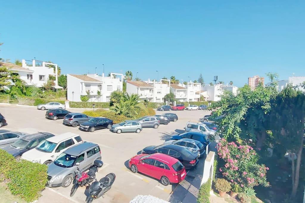 Apartamento Entero Con Solarium En Sabinillas, Con Piscina Y Al Lado Del Puerto De La Duquesa Manilva Luaran gambar