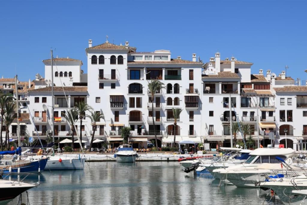 Apartamento Entero Con Solarium En Sabinillas, Con Piscina Y Al Lado Del Puerto De La Duquesa Manilva Luaran gambar
